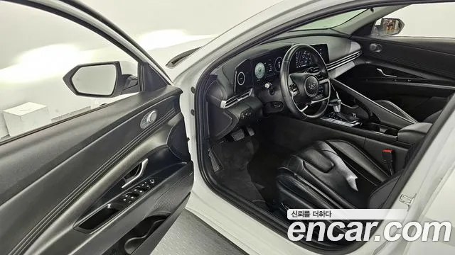 Hyundai AVANTE 2022 — фото 10