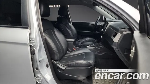 KG_Mobility_Ssangyong Rexton 2019 — фото 11