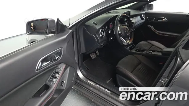 Mercedes-Benz CLA-Class 2018 — фото 11