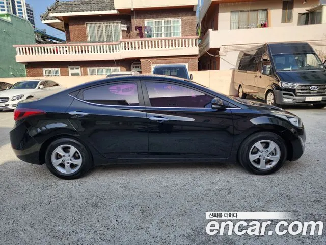 Hyundai AVANTE 2015 — фото 4
