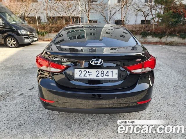 Hyundai AVANTE 2015 — фото 6