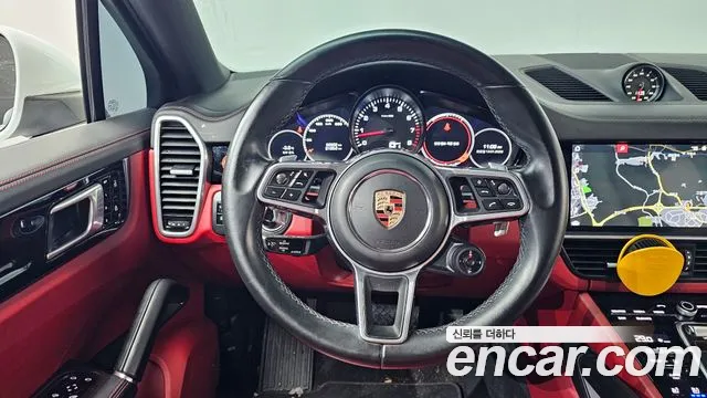 Porsche Cayenne 2020 — фото 13