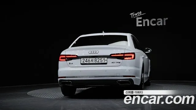 Audi A4 2019 — фото 4