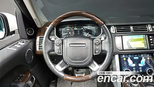 Land Rover Range Rover 2015 — фото 13