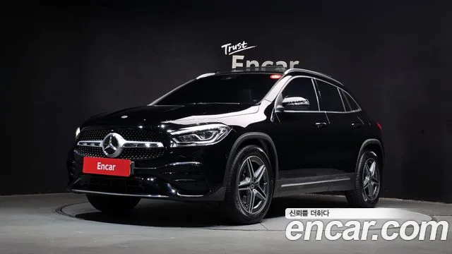 Mercedes-Benz GLA-класс