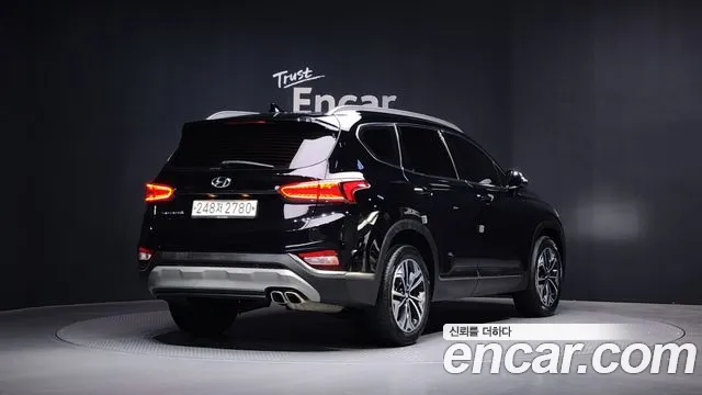 Hyundai Santafe 2020 — фото 2