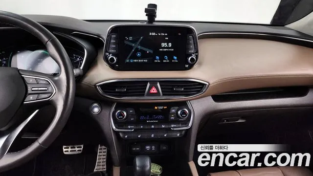 Hyundai Santafe 2020 — фото 14
