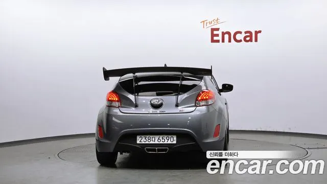 Hyundai Veloster 2017 — фото 4
