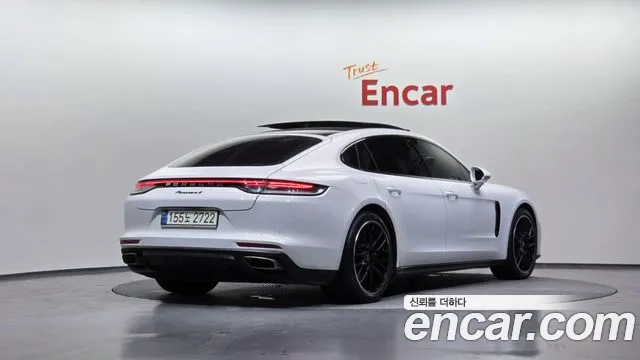 Porsche Panamera 2021 — фото 2