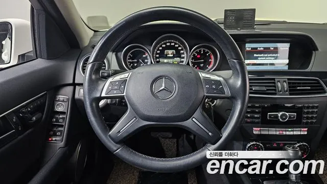 Mercedes-Benz C-Class 2014 — фото 13