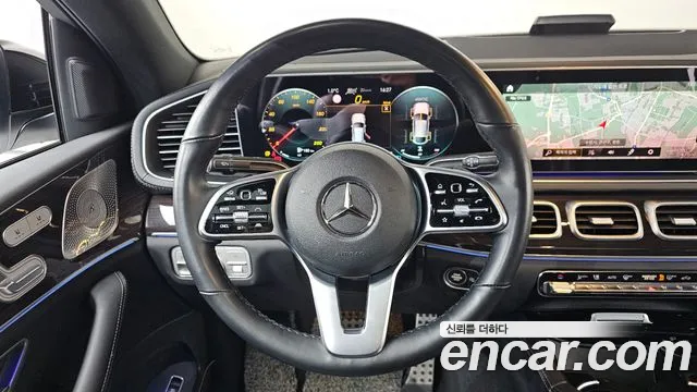Mercedes-Benz GLE-Class 2022 — фото 13