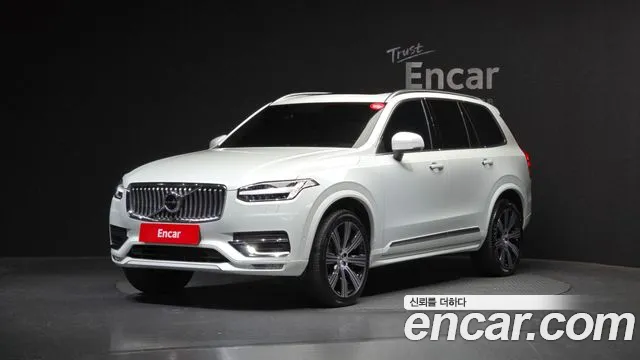 Volvo XC90 2021 — фото 1