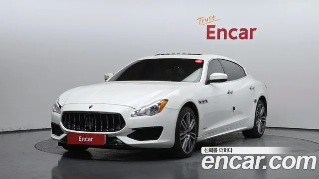 Maserati Quattroporte