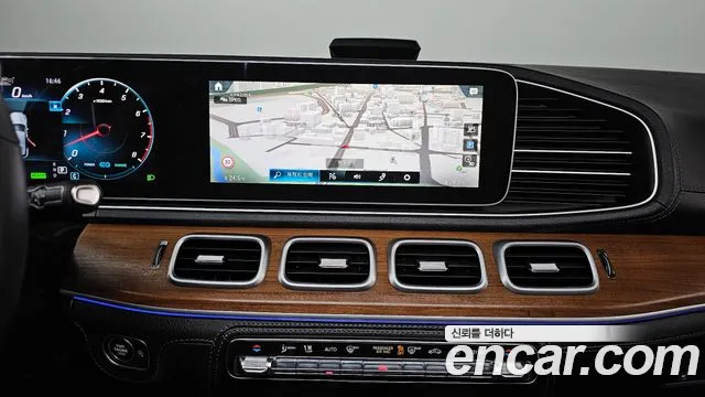 Mercedes-Benz GLE-Class 2020 — фото 14