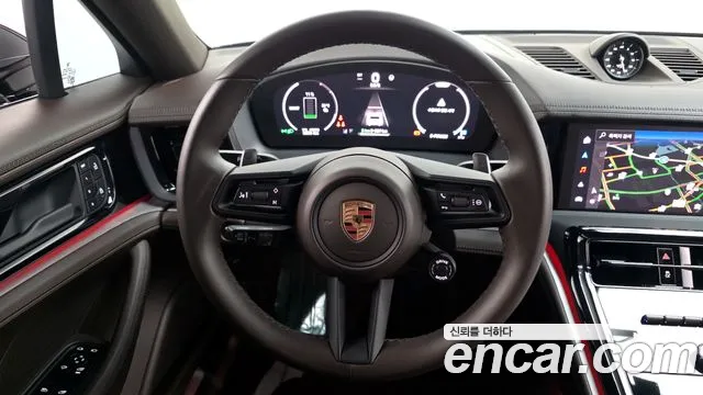 Porsche Panamera 2025 — фото 13
