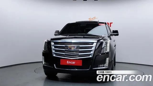 Cadillac Escalade 2018 — фото 2