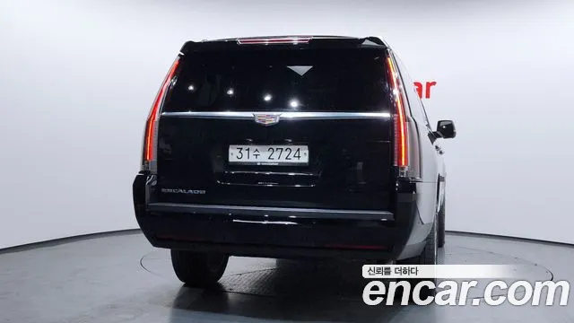 Cadillac Escalade 2018 — фото 3