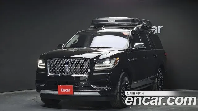 Lincoln Navigator