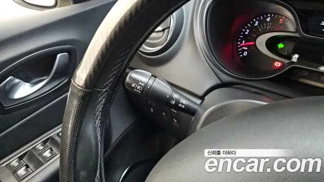 Renault Korea QM3 2018 — фото 19