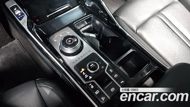 Kia Sorento 2021 — фото 9