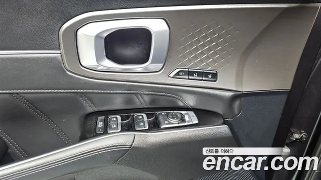 Kia Sorento 2021 — фото 17