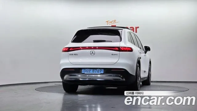 Mercedes-Benz EQS 2023 — фото 4
