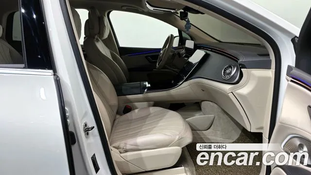 Mercedes-Benz EQS 2023 — фото 11