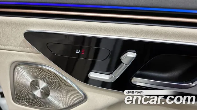 Mercedes-Benz EQS 2023 — фото 19