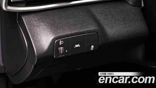 Hyundai AVANTE 2023 — фото 18
