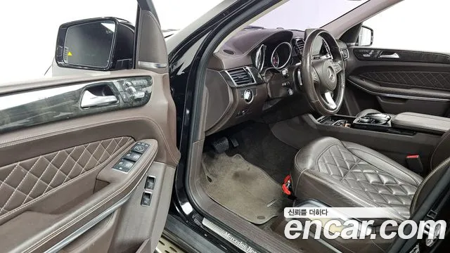 Mercedes-Benz GLS-Class 2017 — фото 10