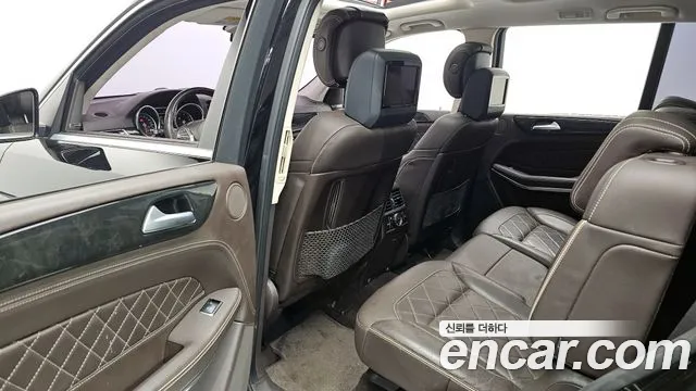 Mercedes-Benz GLS-Class 2017 — фото 11