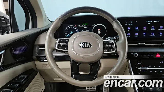 Kia Canival 2021 — фото 13