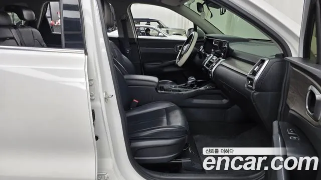 Kia Sorento 2021 — фото 11
