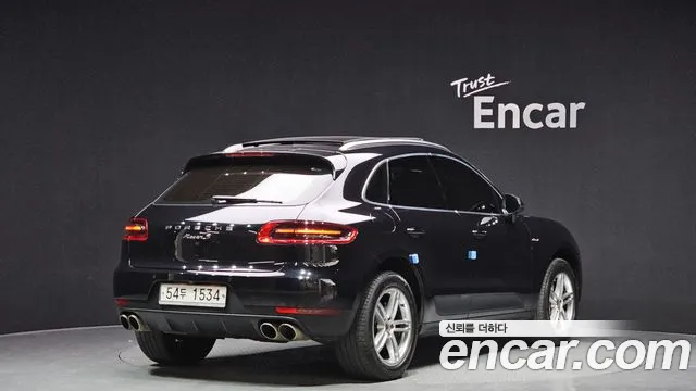 Porsche Macan 2017 — фото 2