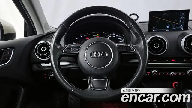 Audi A3 2015 — фото 13