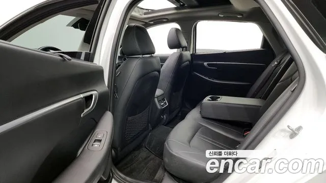 Hyundai Sonata 2020 — фото 11