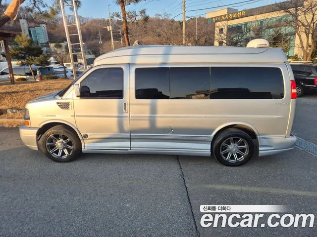 Chevrolet Express Van 2015 — фото 3
