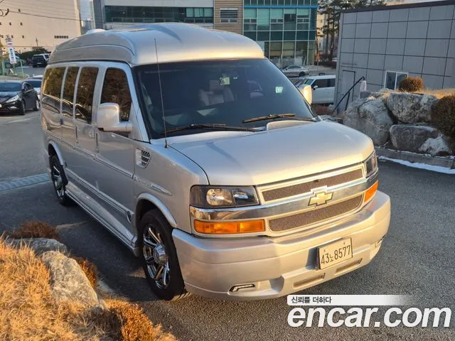 Chevrolet Express Van 2015 — фото 7