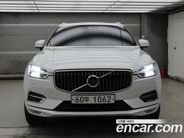 Volvo XC60 2019 — фото 2