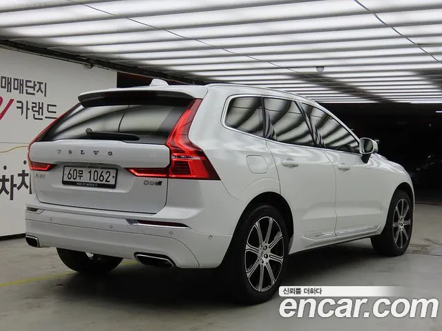 Volvo XC60 2019 — фото 3