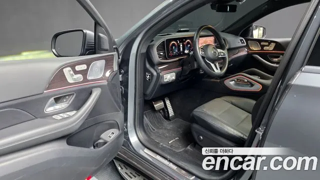 Mercedes-Benz GLE-Class 2021 — фото 10