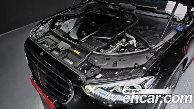 Mercedes-Benz S-Class 2023 — фото 6
