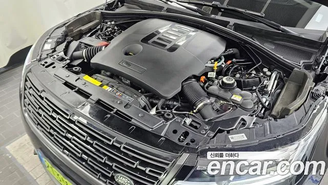 Land Rover Range Rover Velar 2025 — фото 6