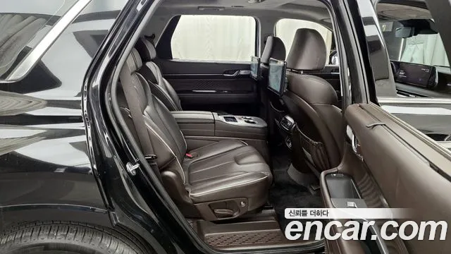 Hyundai Palisade 2023 — фото 12