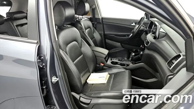 Hyundai Tucson 2019 — фото 11