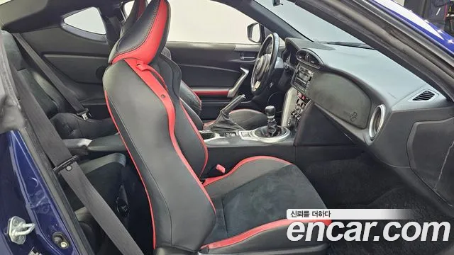 Toyota 86 2017 — фото 11
