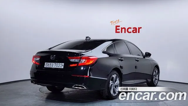 Honda Accord 2019 — фото 2