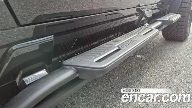 GMC Hummer EV 2025 — фото 20