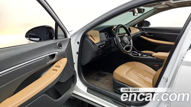 Hyundai Sonata 2021 — фото 11