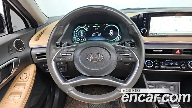 Hyundai Sonata 2021 — фото 13
